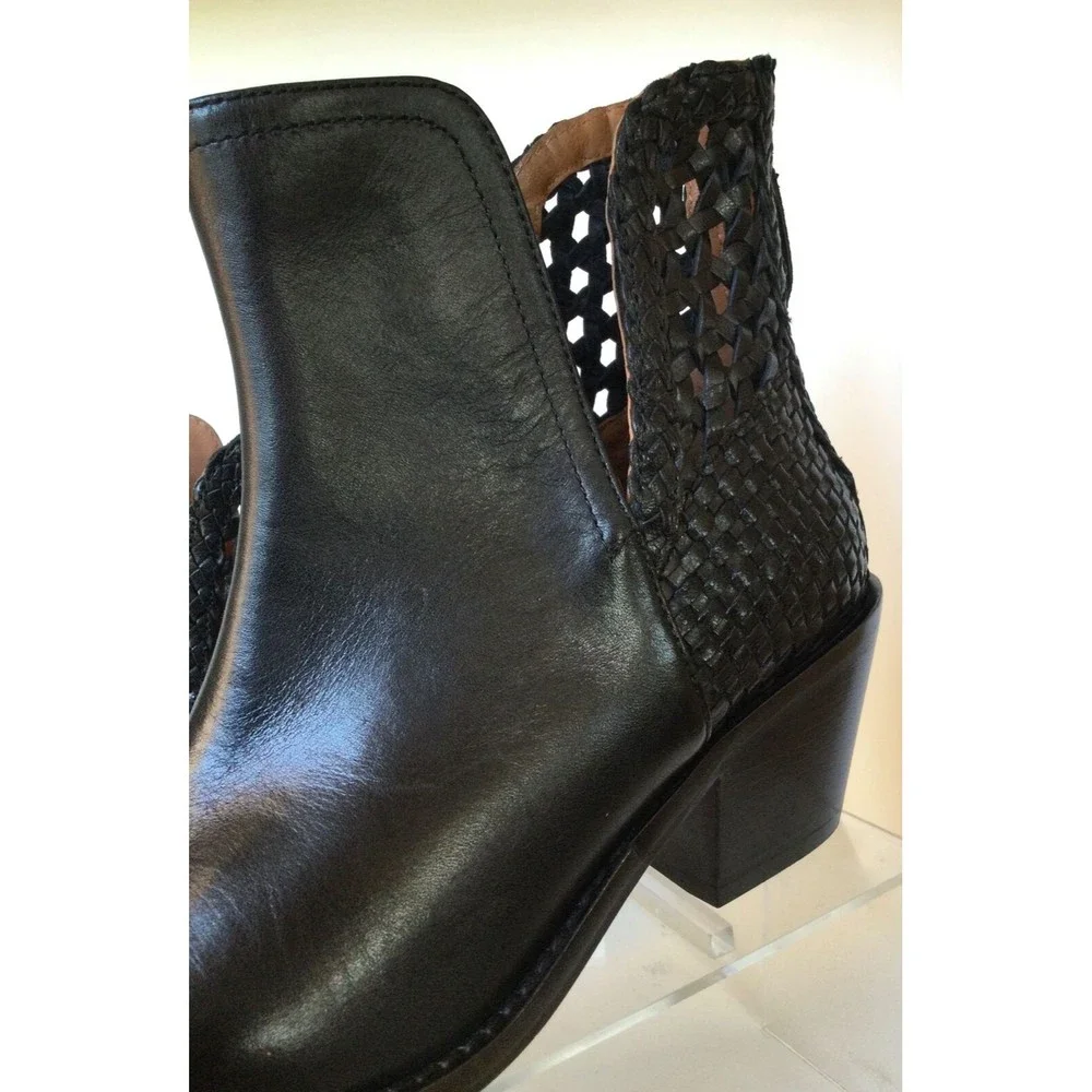 NEW LUCKY BRAND Kaedynce Leather Booties, Black (Size 7 M) - Picture 7 of 12